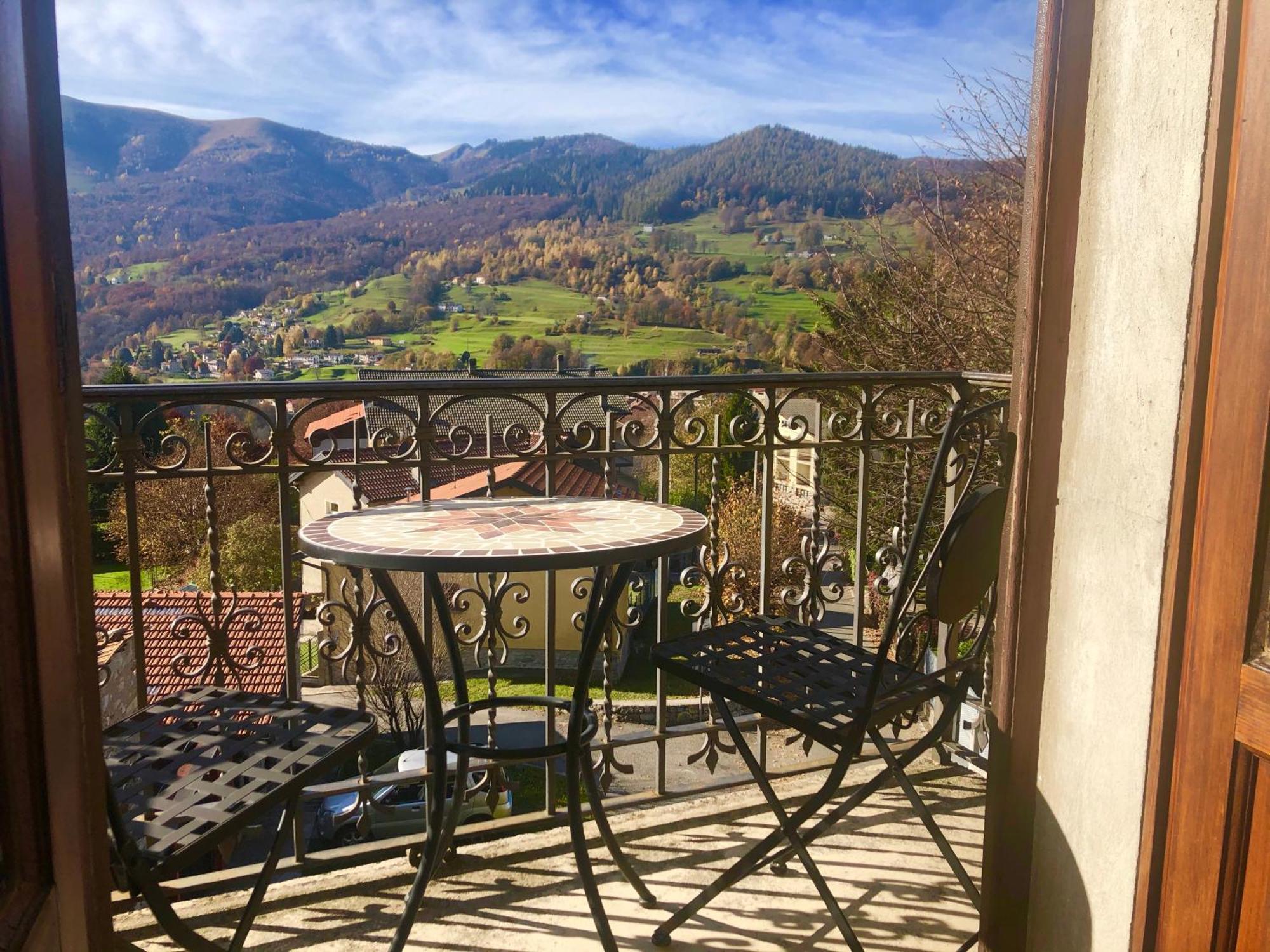 Villa Il Maiale Bianco Bed & Breakfast San Fedele Intelvi Exterior foto